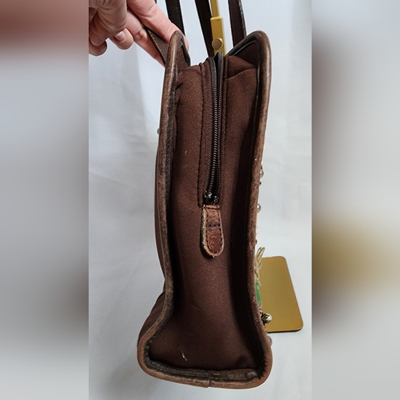 Handmade Coach Pearl Chaos Neoprene Purse - Antique Flowers - Picture 13 of 17